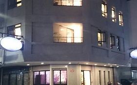 ズィテン ファ ホームステイ